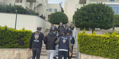 Turistleri hedef alan dolandırıcılık şüphelileri tutuklandı