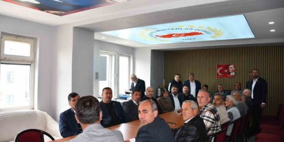 Vezirköprü’de muhtarlar derneğinde seçim: Kılıç güven tazeledi