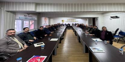 AK Parti Kars İl Teşkilatı Haftalık Toplantısını Yaptı