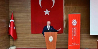 Denizlili basın mensuplarına "Sosyal Medyada Etkili İçerik Üretimi" eğitimi verildi