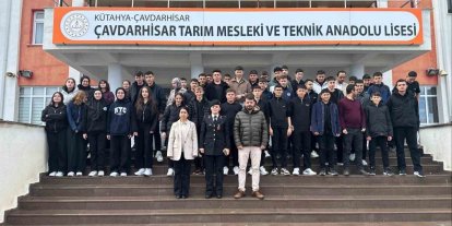 Jandarmadan öğrencilere tanıtım