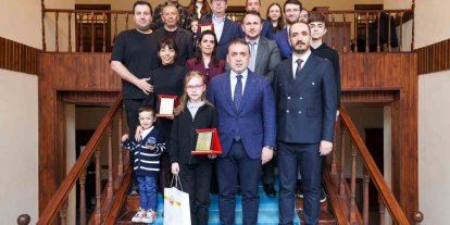 Vali Sözer ‘Yılın Okuru’ ödüllerini takdim etti