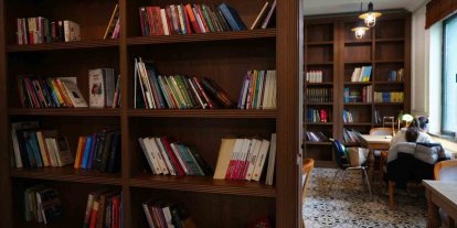 Başkan Özlü "Güçlü bir gelecek; okuyan ve düşünen bireylerle mümkündür"