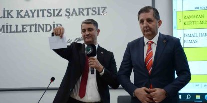 Bilecik’te İl Genel Meclisi Başkanlığı AK Parti’de kaldı