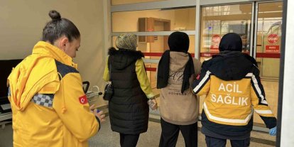 Adıyaman’da 2 öğrenciye çarpan motosikletli kaçtı