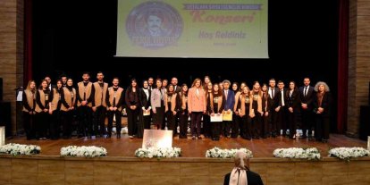 "Ustalara Saygı" konserleri Ferdi Tayfur şarkılarıyla devam etti