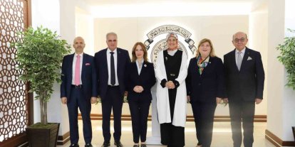 KUTSO Heyetinden Türk Kızılay’a ziyaret ve tebrik