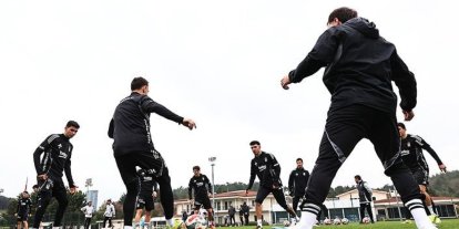 Beşiktaş kondisyon ve taktik çalıştı