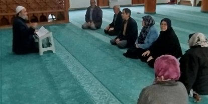 Buharkent’te hacı adayları seminer verildi