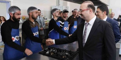 Denetimli serbestlik kapsamındaki 16 katılımcı, Atatürk Üniversitesinde Gastronomi ve mutfak sanatları eğitimi alacak