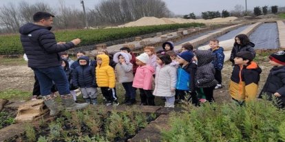 Düzce’ de minik eller büyük ormanlar oluşturmak için çalıştı