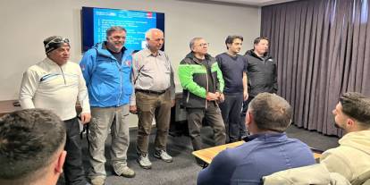 Kars Valisi Ziya Polat'tan kayak kurslarına ziyaret