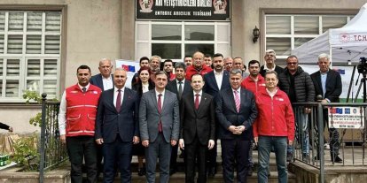 Payas’ta arıcılara malzeme desteği sağlandı