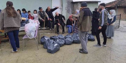 ’Sessiz’ mahalleye 3 kamyonluk yardım