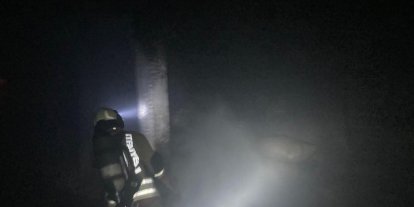 Dörtyol’da metruk bina yangını