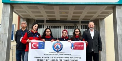 Bozüyük’ten Avrupa’ya mesleki yolculuk, öğrenciler Bremen’e uğurlandı