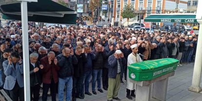 Devrek’in sevilen kalay ustasıı son yolculuğuna dualarla uğurlandı
