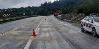 Su birikintisine karşı kaplama ve kumlama çalışması