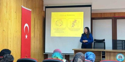 Hitit Üniversitesi Bilim Kafe’de otizm ve beslenme konuşuldu