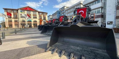 OBB, araç filosuna 5 yeni iş makinesi eklendi