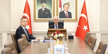 Vali Makas, sosyal risk haritaları toplantısına katıldı