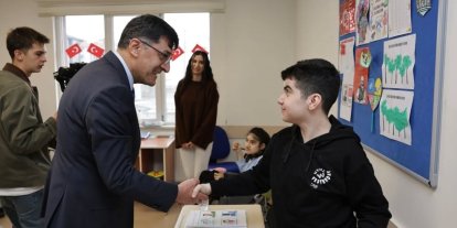 Başkan Kahveci: "Her türlü engeli sevgi ve anlayışla aşacağız"