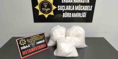 Tır dorsesindeki hasarlı araçta  2.7 kilo uyuşturucu ele geçirildi