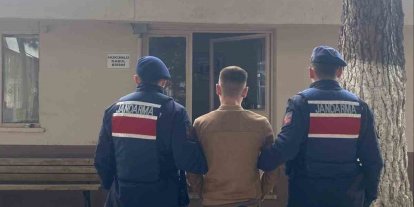 Çanakkale’de farklı suçlardan aranan 15 kişi tutuklandı