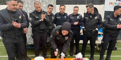 Üsküdar’da anaokulu öğrencilerinden polislere "Okulu bastılar" ihbarlı sürpriz kutlama