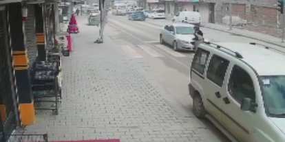 Kahramanmaraş’ta trafik kazası güvenlik kamerasında