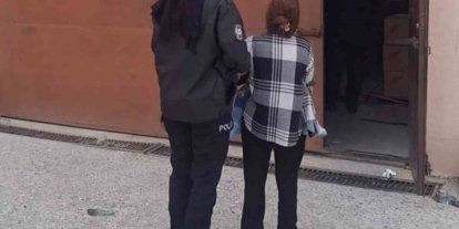Hırsızlıktan 18 yıl 9 ay hapis cezası bulunan kadın yakalandı
