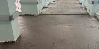 Düzce’de hijyenik ortam için zeminler yenileniyor