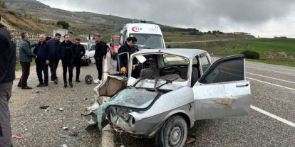 İki otomobilin çarpıştığı kazada: 1 kişi yaralandı