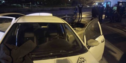 Kadıköy’de emniyet şeridindeki sürücüye otomobil çarptı: 1 ölü