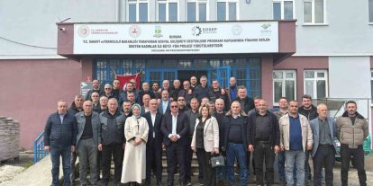 AK Parti Manyas ilçe teşkilatı muhtarlarla istişare toplantısı yaptı