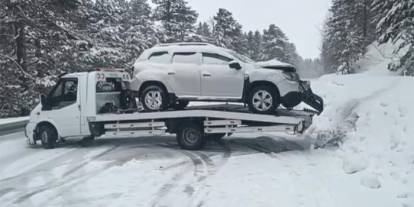 Kars’ta kar yağışı kazaya neden oldu: Kazada 1 kişi yaralandı