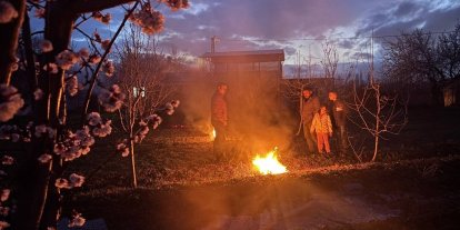 Erzincan’da çiftçiler don nöbetinde