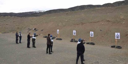 Erzincan’da orman personeline silah kullanımı ve bakımı eğitimi