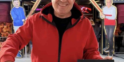 "En İyi Et Lokantası" ödülü Adanalı kebapçının oldu