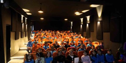 ‘Yerel Yönetimler’ konusu kapsamında Başkan Durgut öğrencilerle buluştu