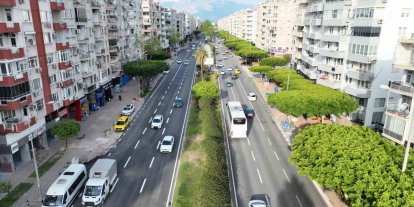 100. Yıl Bulvarı’nda 5. etap asfalt çalışması tamamlandı