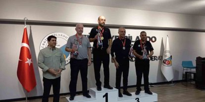 Elazığlı sporcu Yetkin Çelikel 3 bant bilardoda Türkiye üçüncüsü oldu