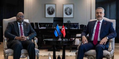 Bakan Fidan, Botsvana Uluslararası İlişkiler Bakanı Butale ile görüştü