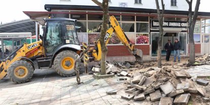 İhsaniye eski köy meydanı modern bir görünüme kavuşuyor