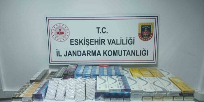 Şüpheli şahsın araçında gümrük kaçağı sigara ve nargile tütünü ele geçirildi