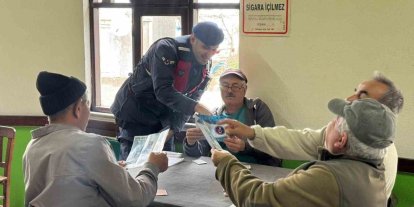 Çanakkale’de jandarmadan köylerde dolandırıcılık ve hırsızlığa karşı bilgilendirme çalışması