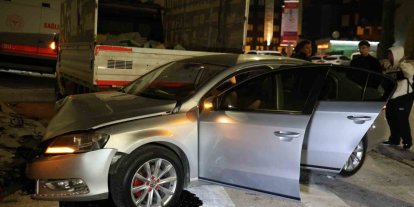 Elazığ’da pikap ile otomobil çarpıştı: 5 yaralı