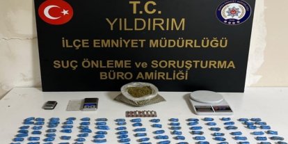 Uyuşturucuyu tavan arasına sakladılar… Polis tek tek ortaya çıkardı