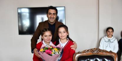 Sarıkamışlı öğrencilerden "Oyuncu Beyinler" turnuvasında gururlandıran başarı