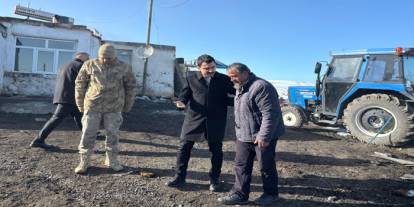 Susuz Kaymakamı Tutal’dan Yangınzede Aileye Geçmiş Olsun Ziyareti